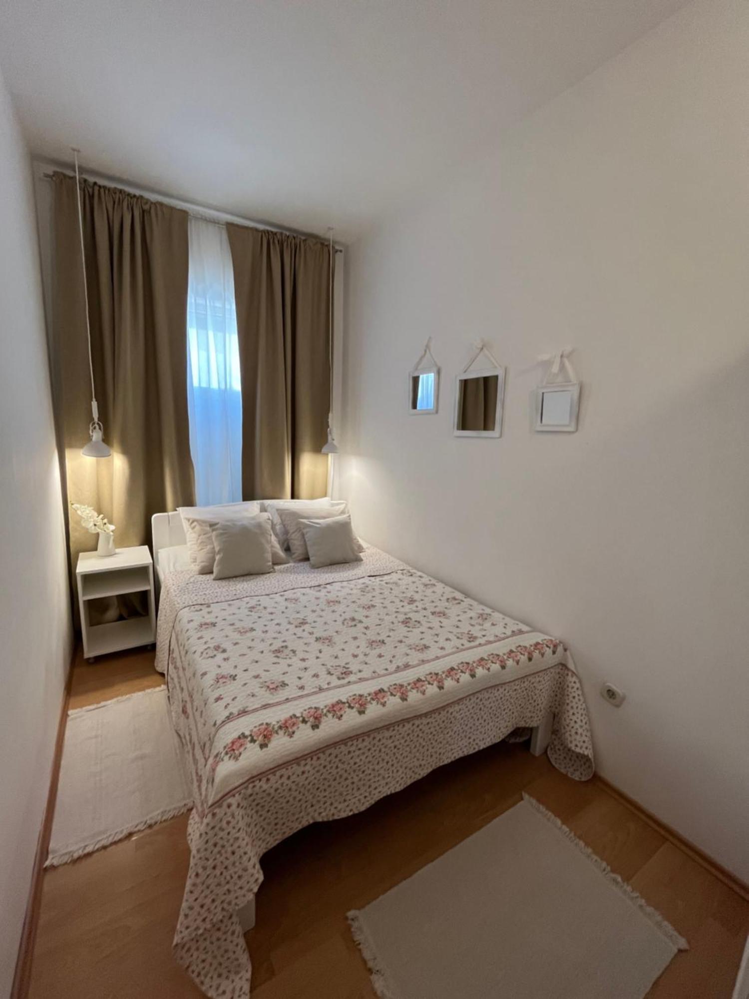 Perla Alba Apartments Tribalj エクステリア 写真