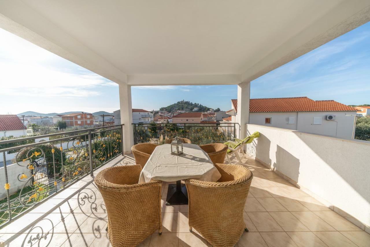 Perla Alba Apartments Tribalj エクステリア 写真
